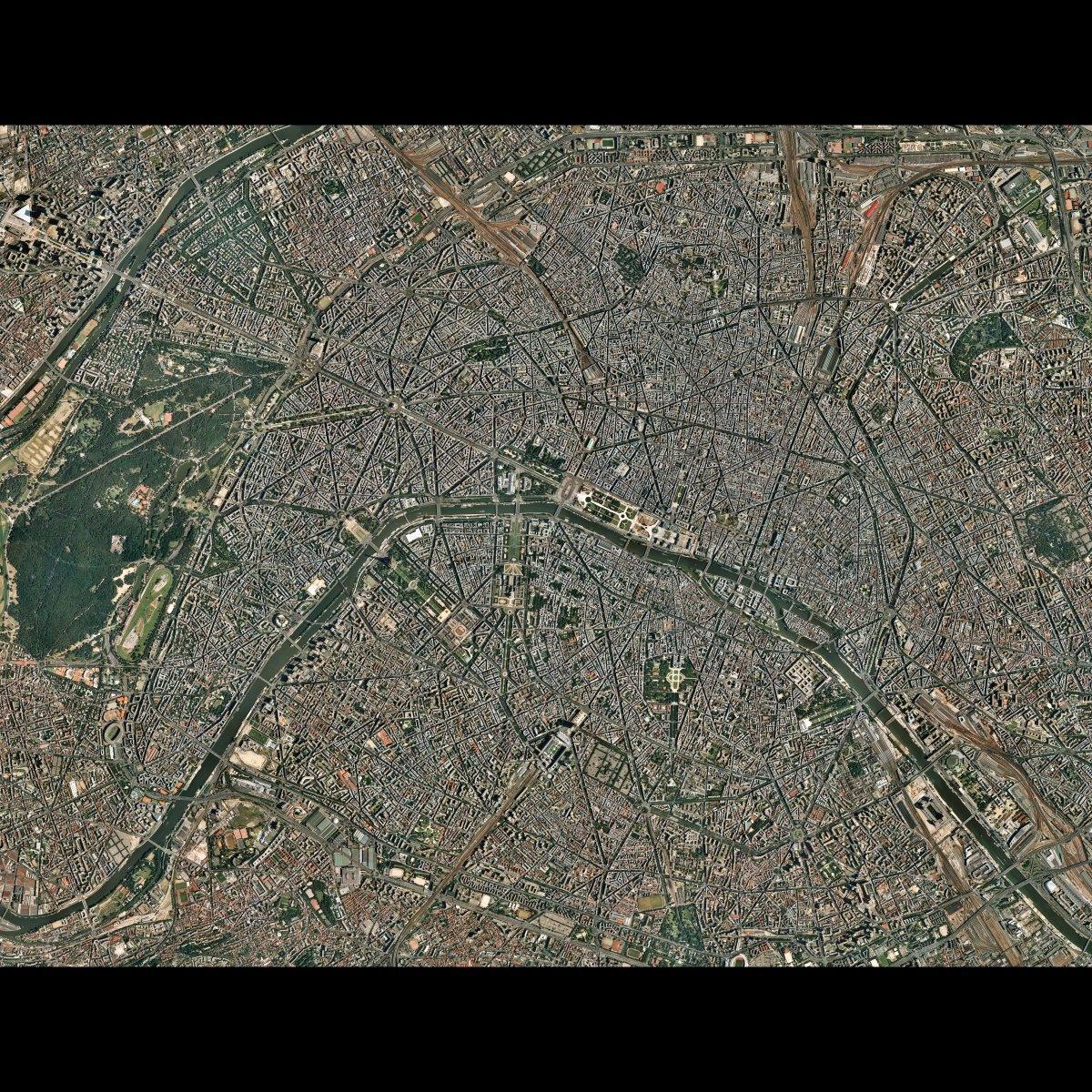 Satelliitti-Pariisin kartta - Kartta satelliitti-Pariisi (Ranska)